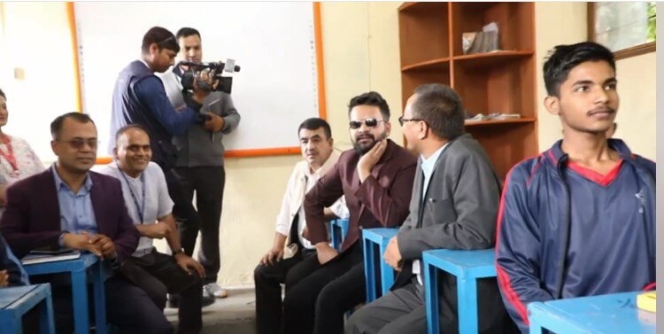 "Kathmandu's 'Book Free Friday' Program Empowers Students with Skills and Enthusiasm" 1 screenshot 4 PU7ppG4
